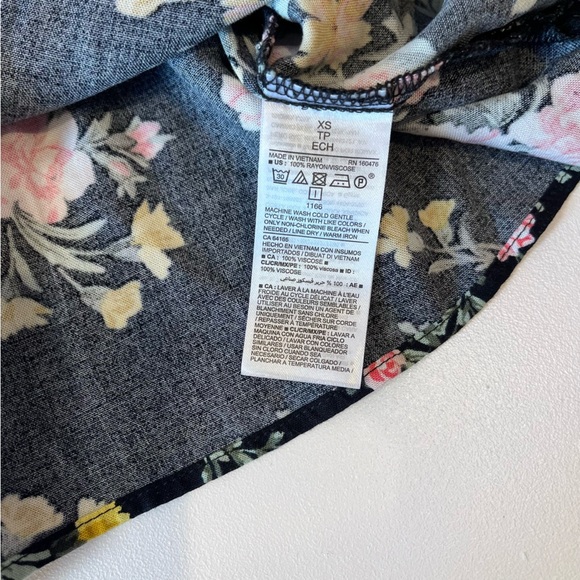 🧁old navy black and pink floral button up cami tank topboho indie hippie y2k - Picture 7 of 7